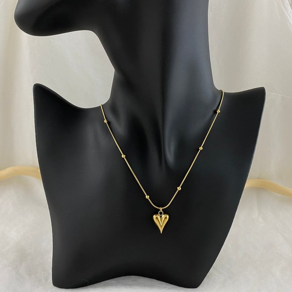 AMIE Heart Gold Plated Stainless Steel Necklace - Picture 2 of 4
